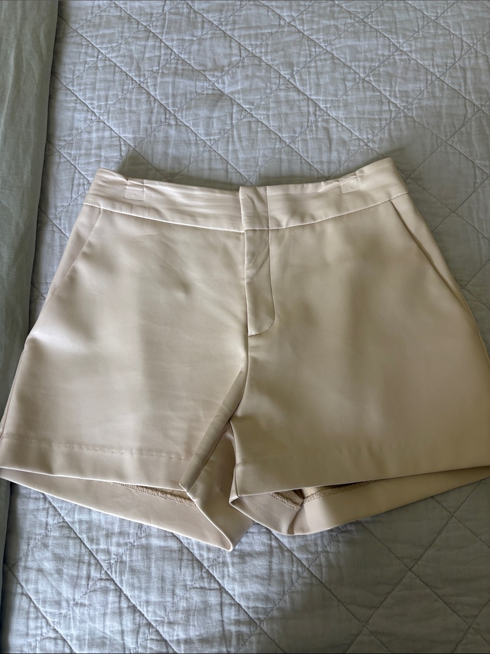 Fifteen Twenty Cream High-Waist Tailored Shorts